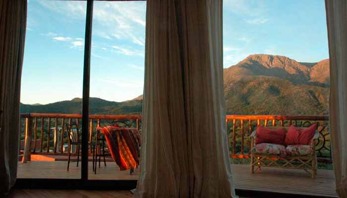 Vista de las habitaciones del Hotel Terrazas del Uritorco en Capilla del Monte